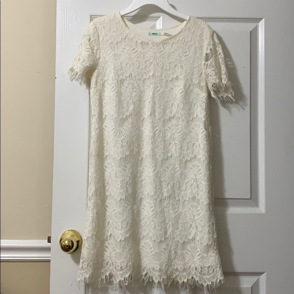 Kimchi blue white lace short sleeve dress